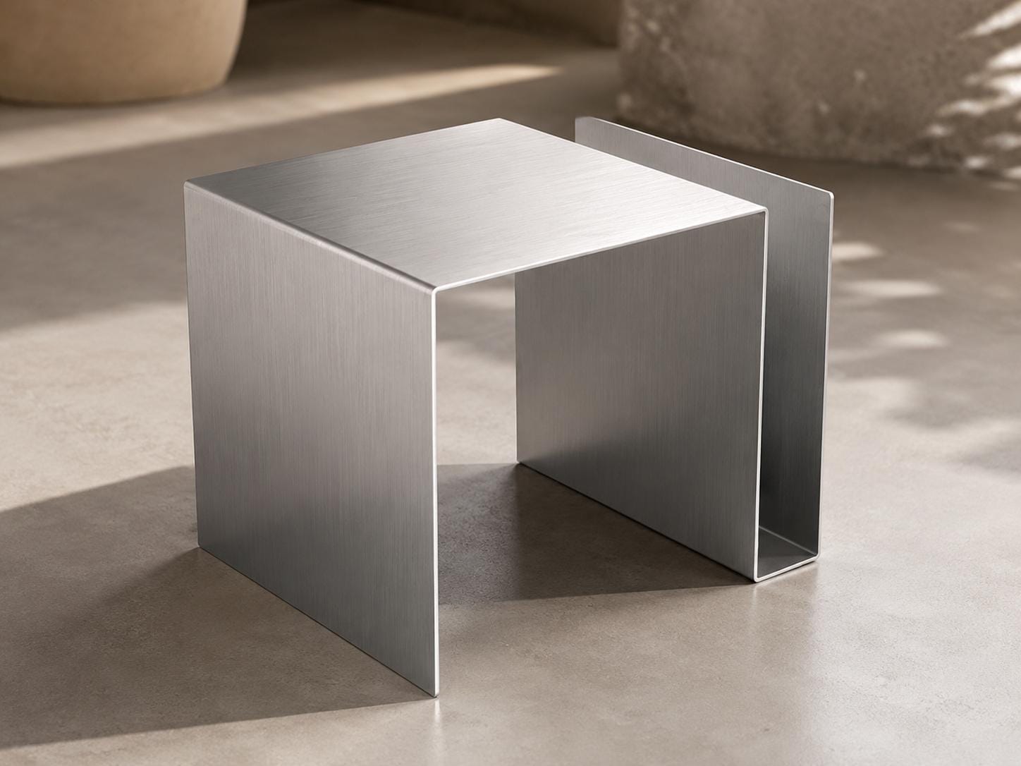 Magazine Side Table - image 8