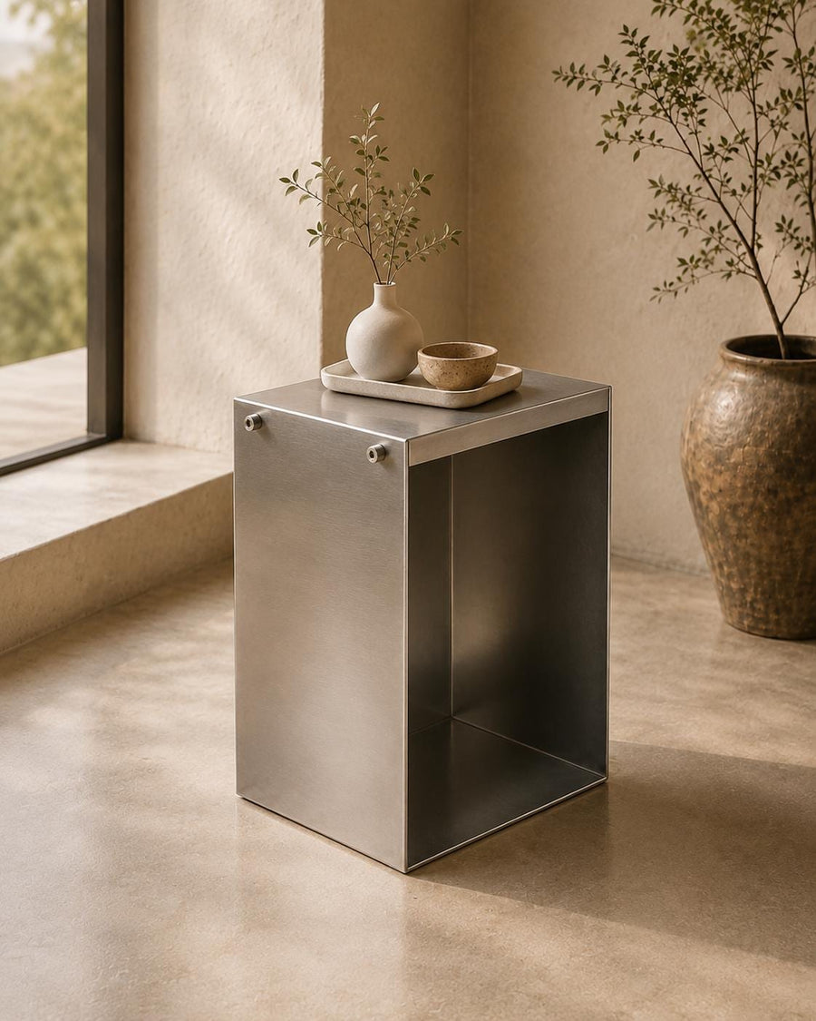 Minimal Metal Side Table - image 1