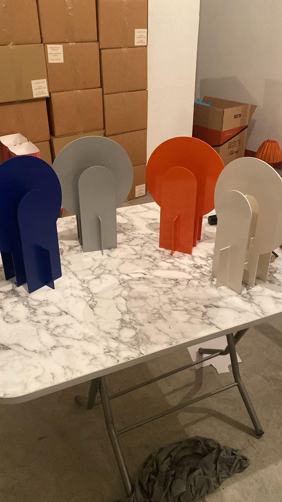 Minimal Metal Table Lamp - image 6
